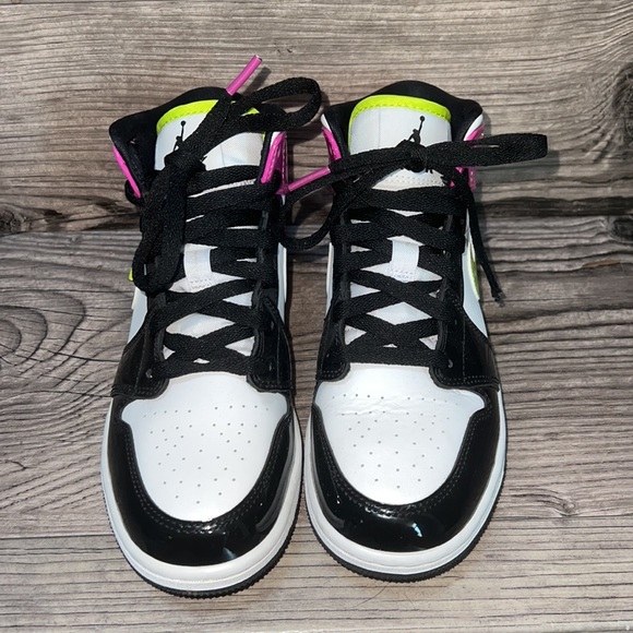 Air jordan 1 mid - Picture 2 of 7